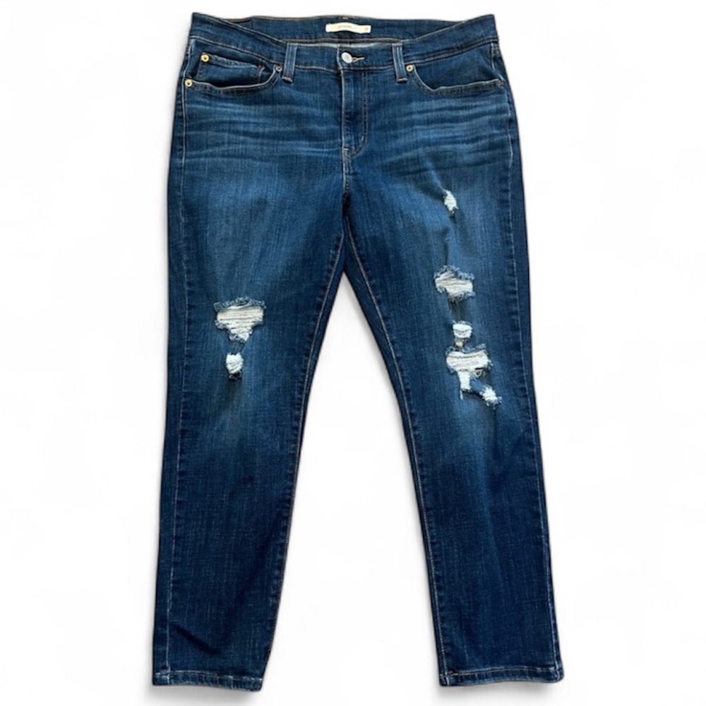 Levi's (Levi Strauss & Co) Women's Distressed Denim Boyfriend Blue Jeans Size 31